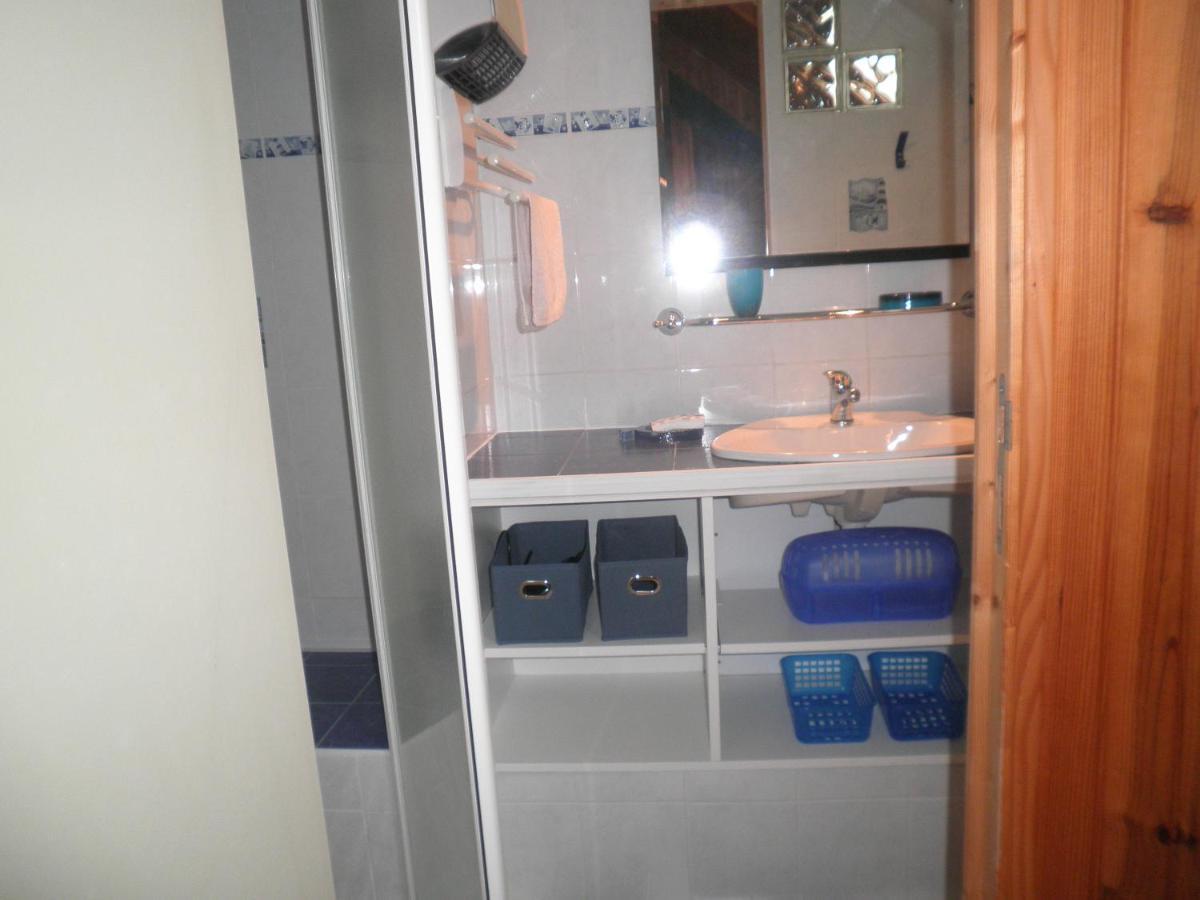 Appartement F1 Mansarde A 100M De La Plage, Proche De Arromanches Et Des Plages Du Debarquement Saint-Come-de-Fresne Екстер'єр фото